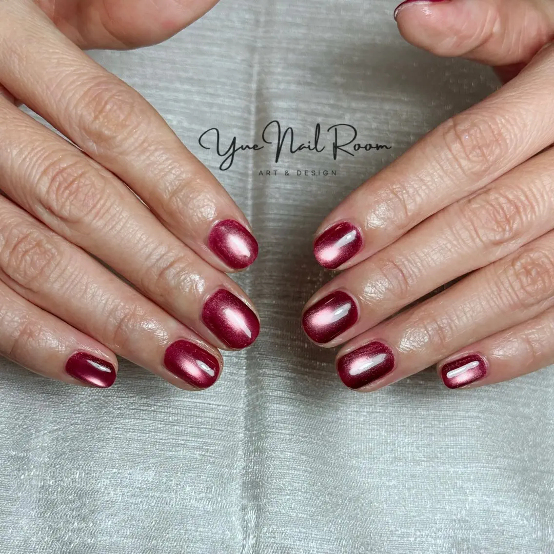 ネイル 冬ネイル クリスマス フットネイル YUE NAIL ROOMのネイルデザイン