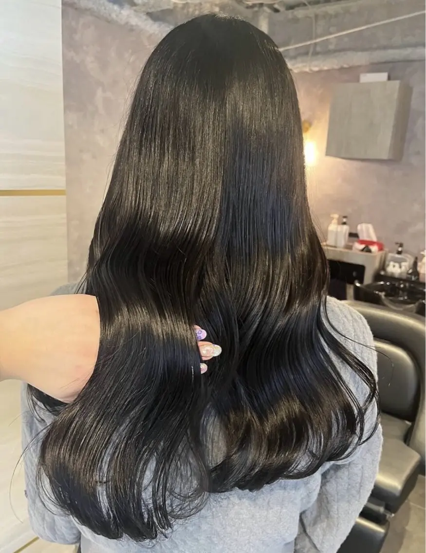 ロング カラー ヘアカラー 🎀🎶はがりな ワンカラー💝のヘアスタイル