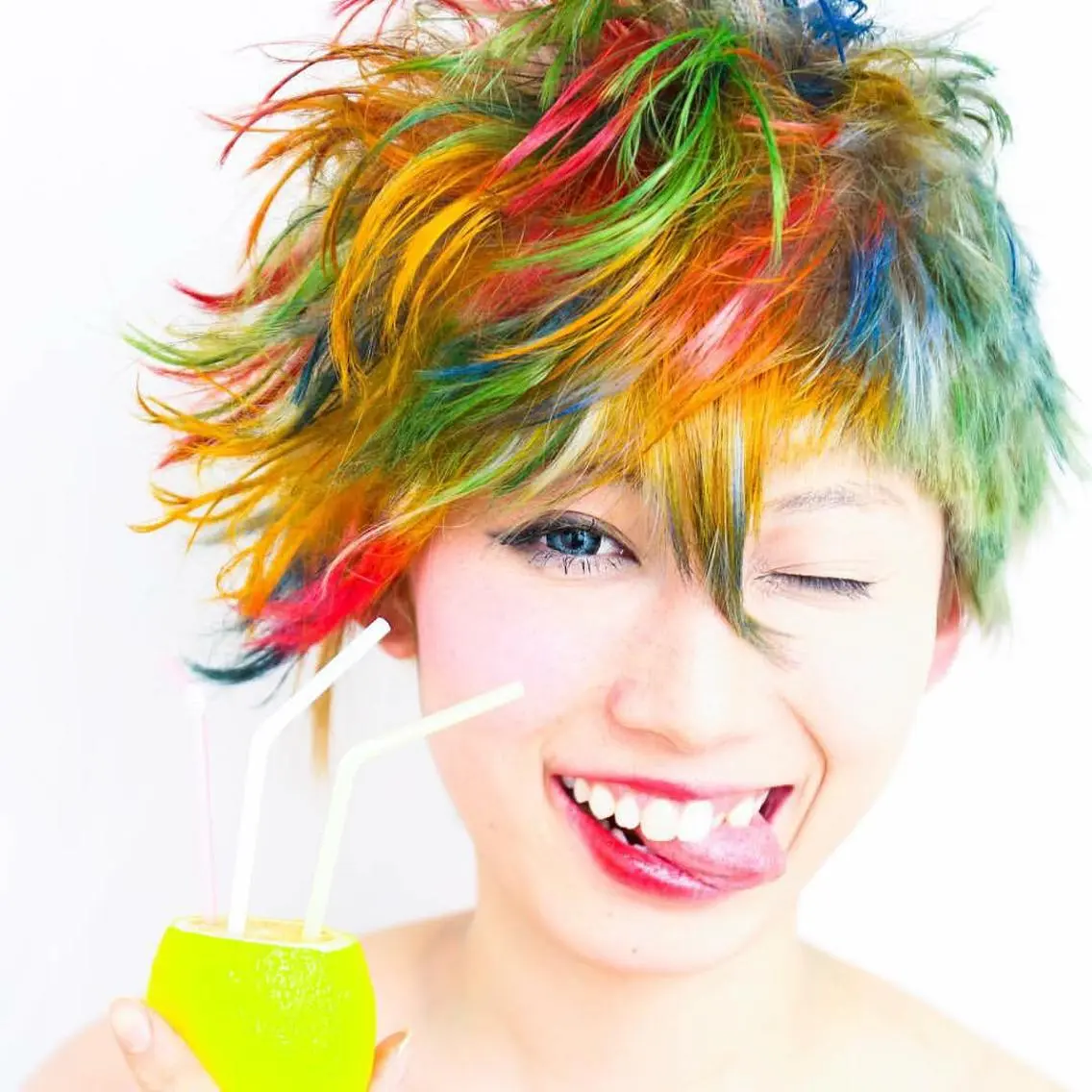 カラー 門田 恭弥のヘアスタイル