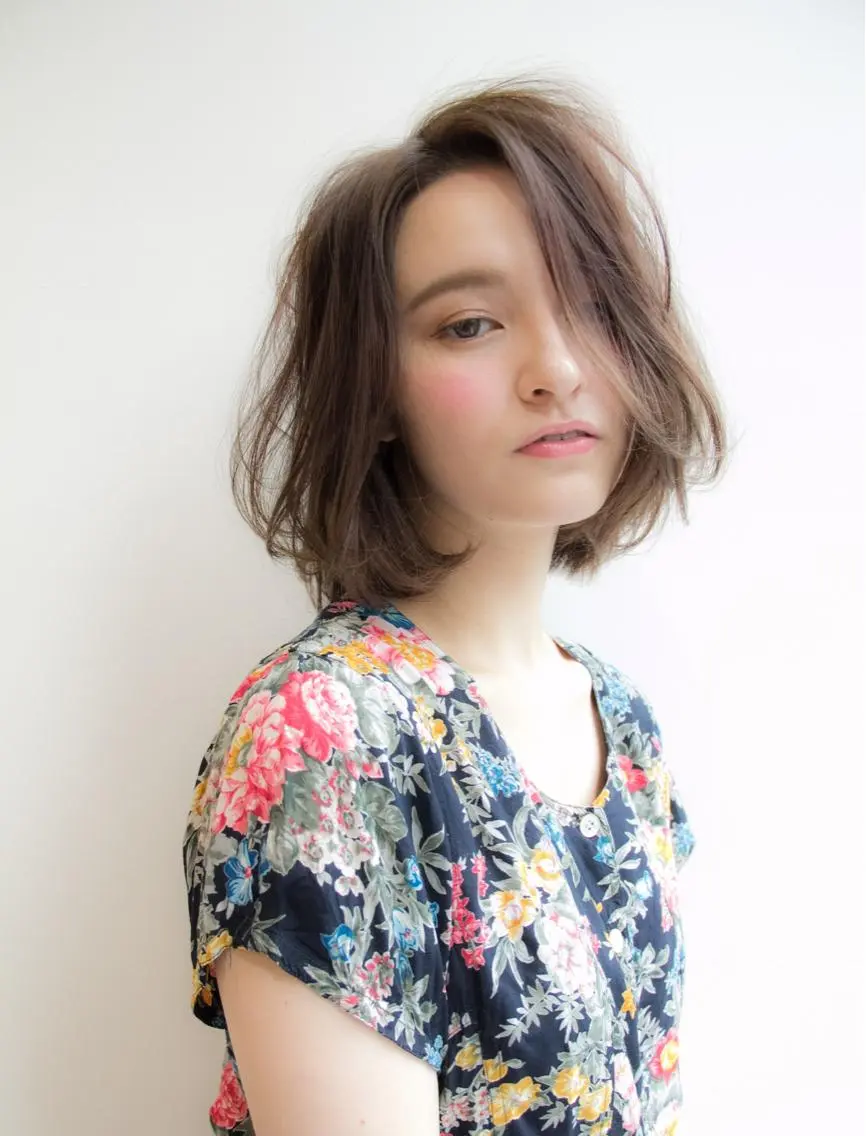 平日限定🌷透明感カラー+骨格似合わせカット+1ステップTR🌷骨格や女性像に合わせて、カットしていきます✂️✨の写真