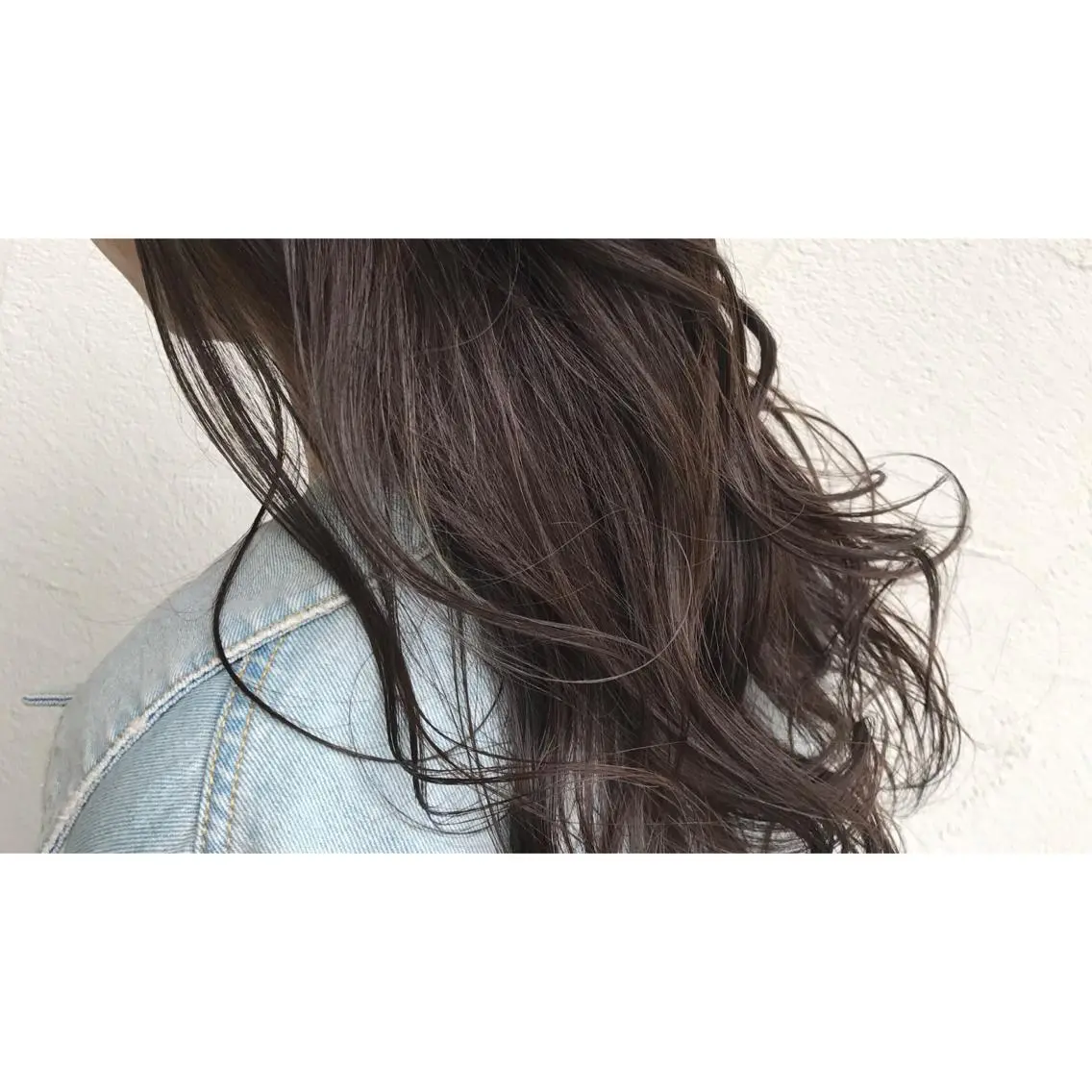 カラー 山下 襟華のヘアスタイル