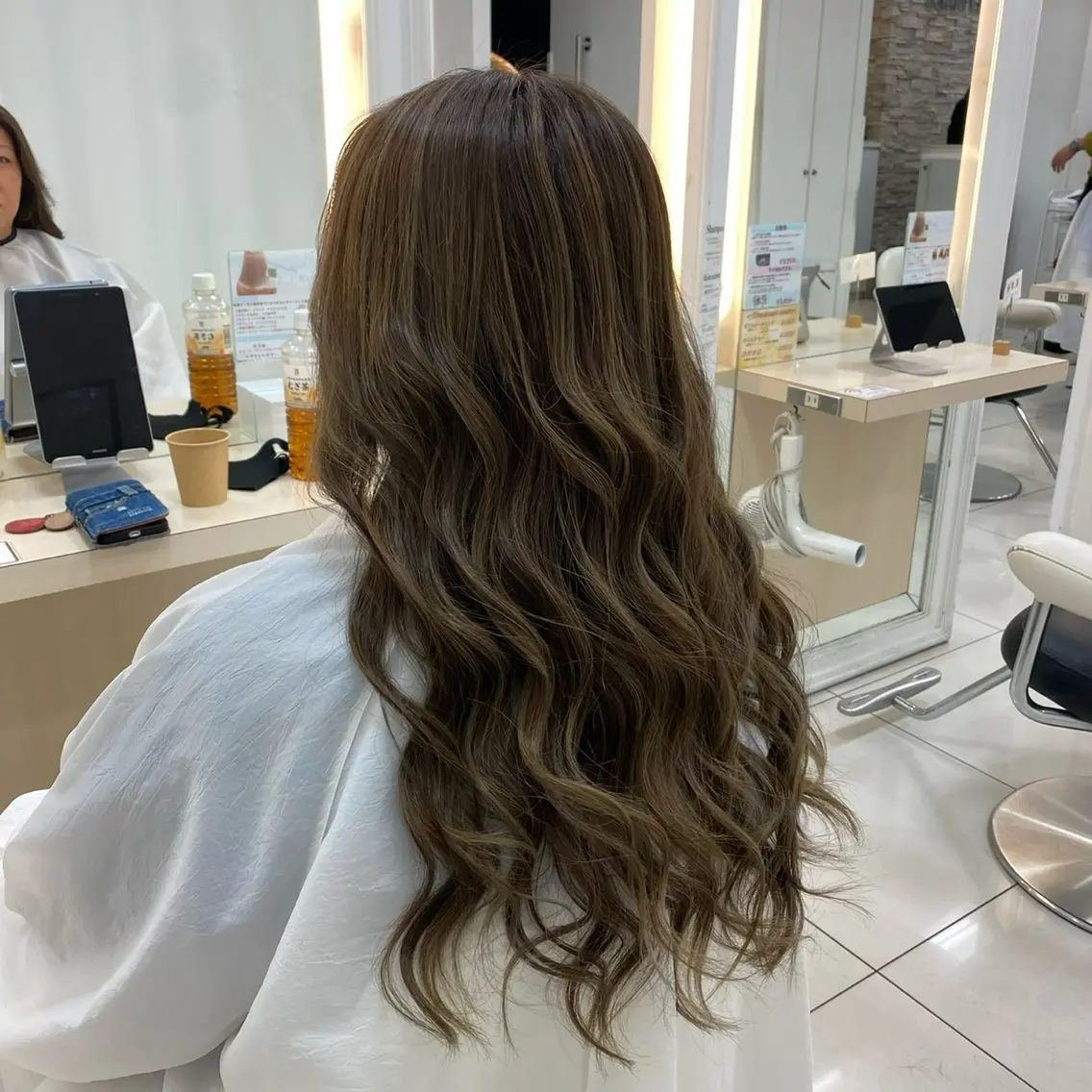 カラー 🫧艶髪🫧 桑名れもんのヘアスタイル