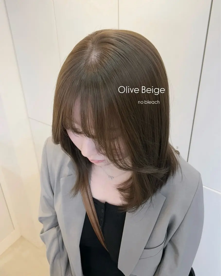 ミディアム カラー ベージュカラー 透け感ベージュ🤎 韓国ヘアtakutoのヘアスタイル