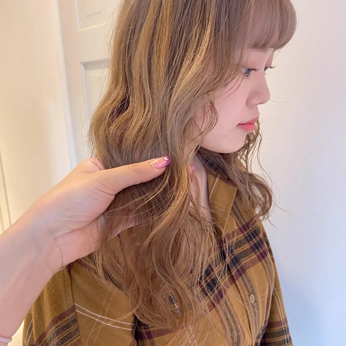ロング カラー ヘアアレンジ ベージュカラー 天神レイヤーカット No.1💖マユカのヘアスタイル