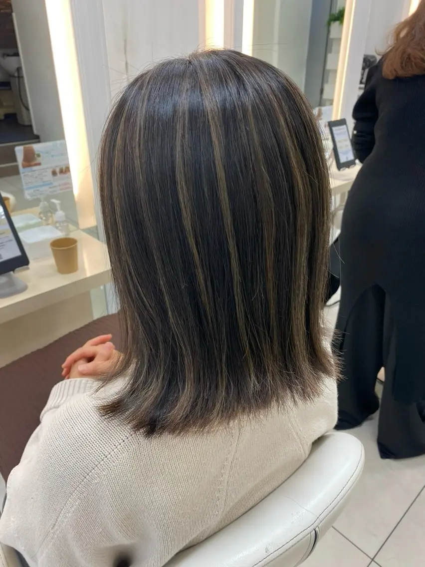 ミディアム 菅原 愛佳のヘアスタイル