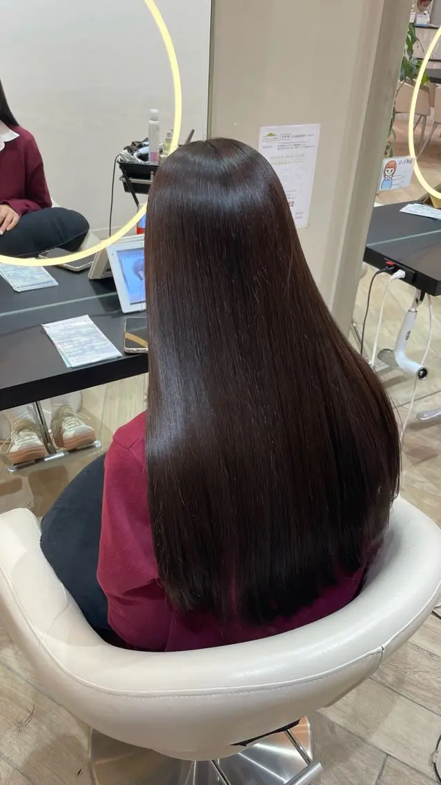 ロング カラー 艶髪/ハイトーン ️🫧rino🫧のヘアスタイル
