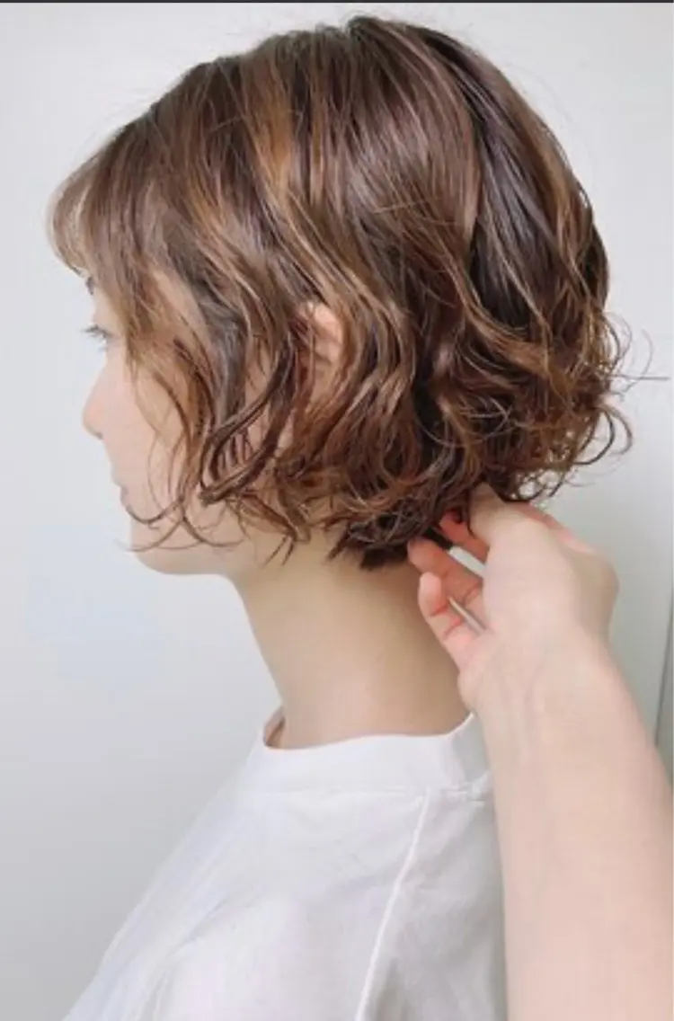 【女性限定】パーマ+カット(メニュー画像の様なショートボブにパーマをやらせて頂ける方募集中!)の写真