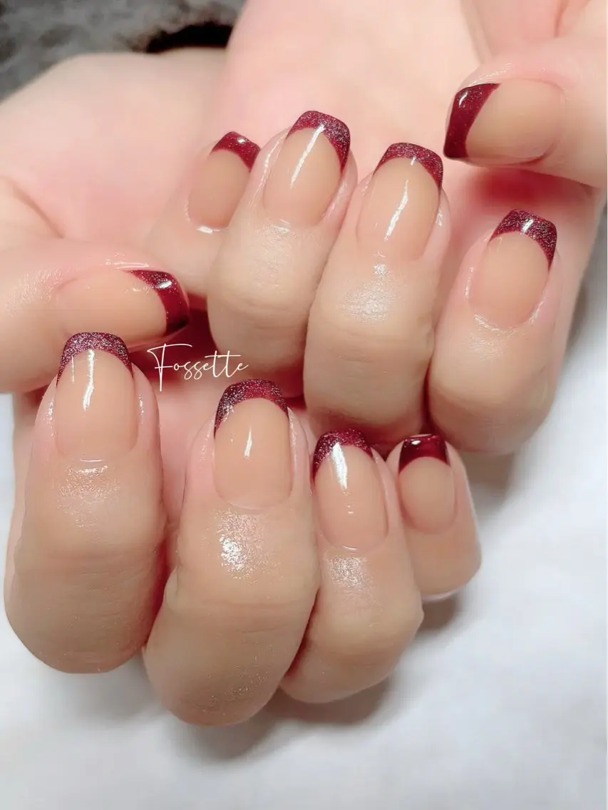 ネイル フレンチネイル マグネットネイル マグネットフレンチ シンプルネイル 冬ネイル ハンドネイル nailsalon Fossetteのネイルデザイン