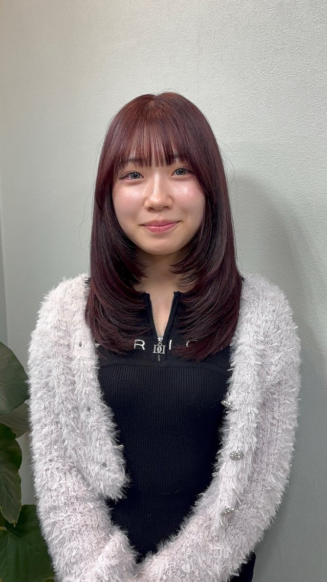 セミロング カラー 韓国ヘア｜透明感｜ mihoのヘアスタイル