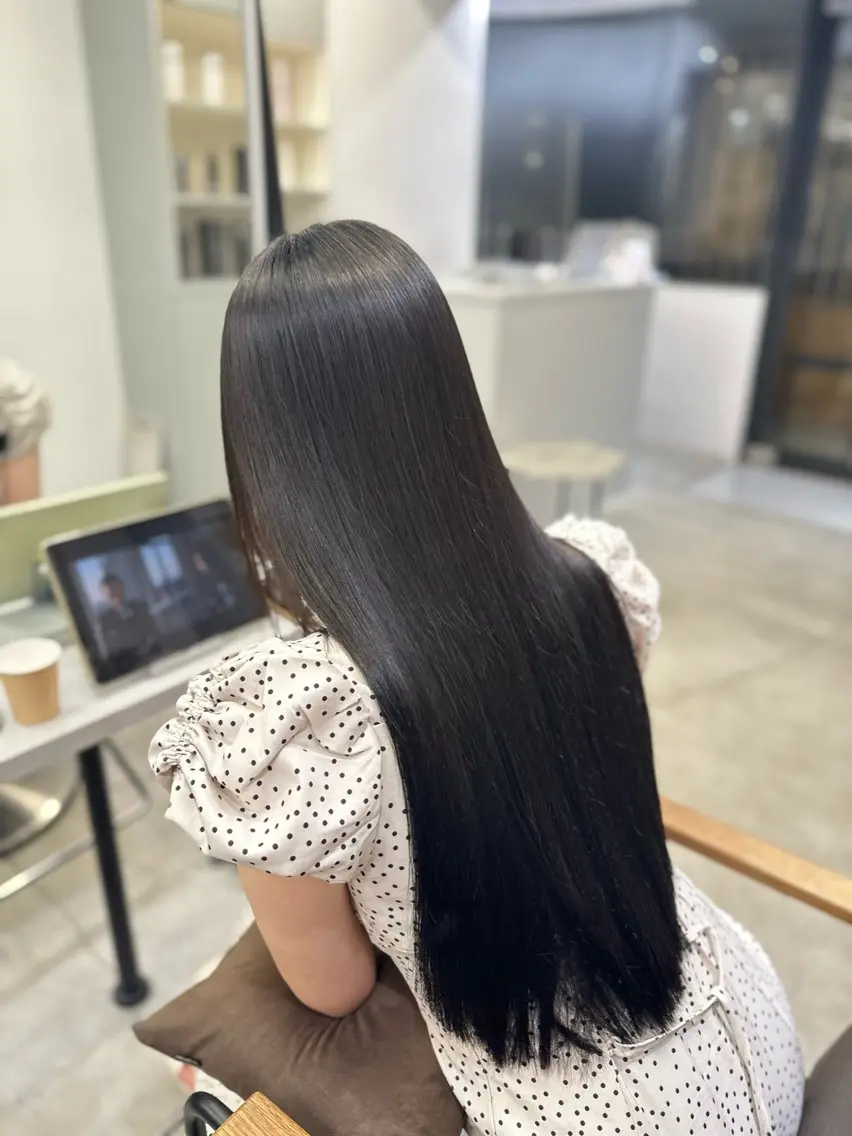 ロング パーマ 縮毛矯正 ハイトーンカラー が絶対可愛い✨泰聖✨のヘアスタイル
