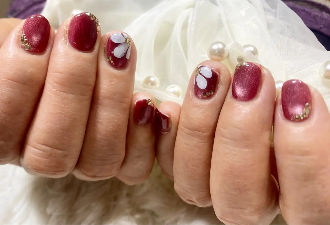 ネイル マグネットネイル 持ち込み ハンドネイル ネイルサロン nail_upのネイルデザイン