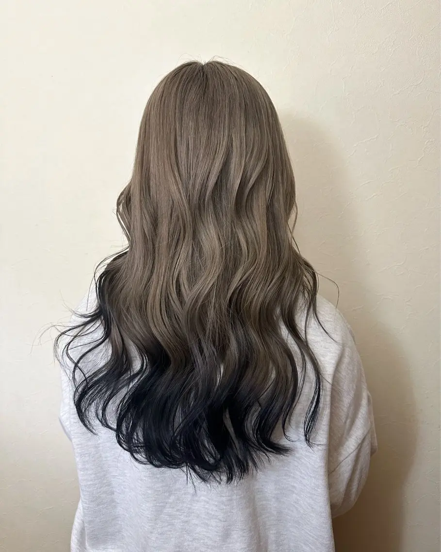 セミロング ヘアカラー ︎🤎W color MIYU‎🤎のヘアスタイル