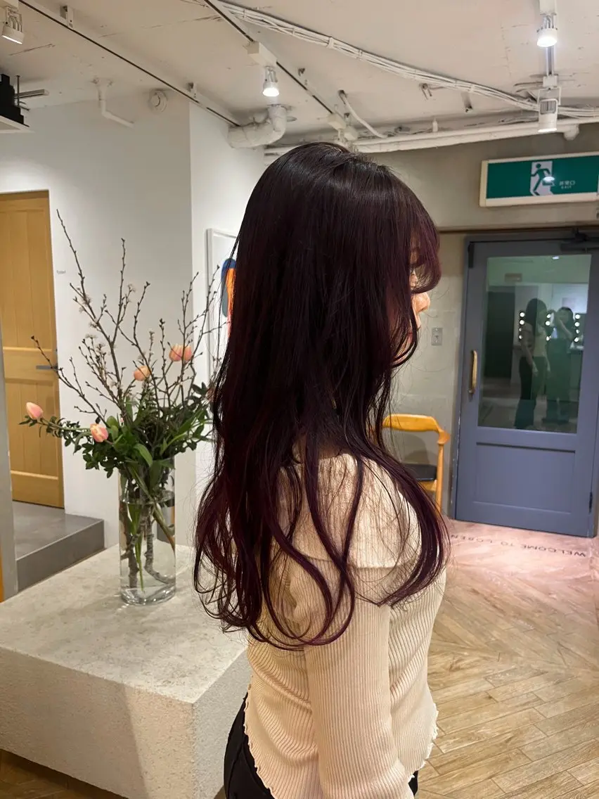 ロング カラー ラベンダーカラー ヘアカラー レイヤーカット🐩 透明感カラー モカのヘアスタイル