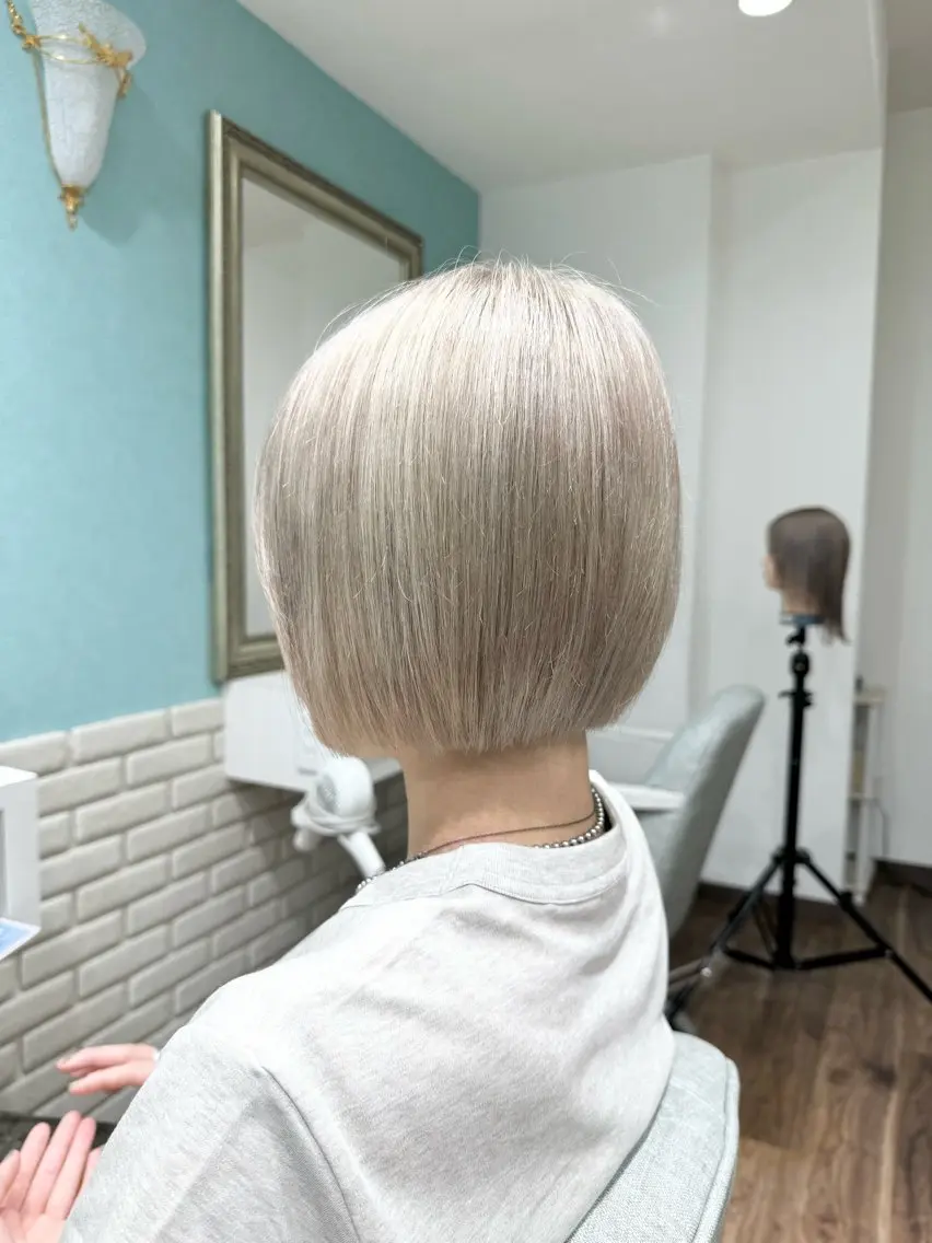 ショート カラー ハイトーンカラー ボブ ハイトーン/ブリーチ /ボブ特化/SOMAのヘアスタイル