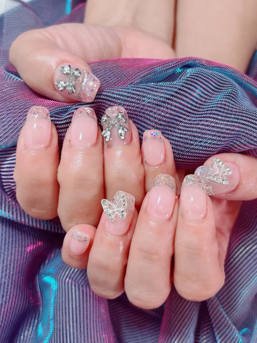 ネイル フレンチネイル ガラスフレンチ RUI ☆のネイルデザイン