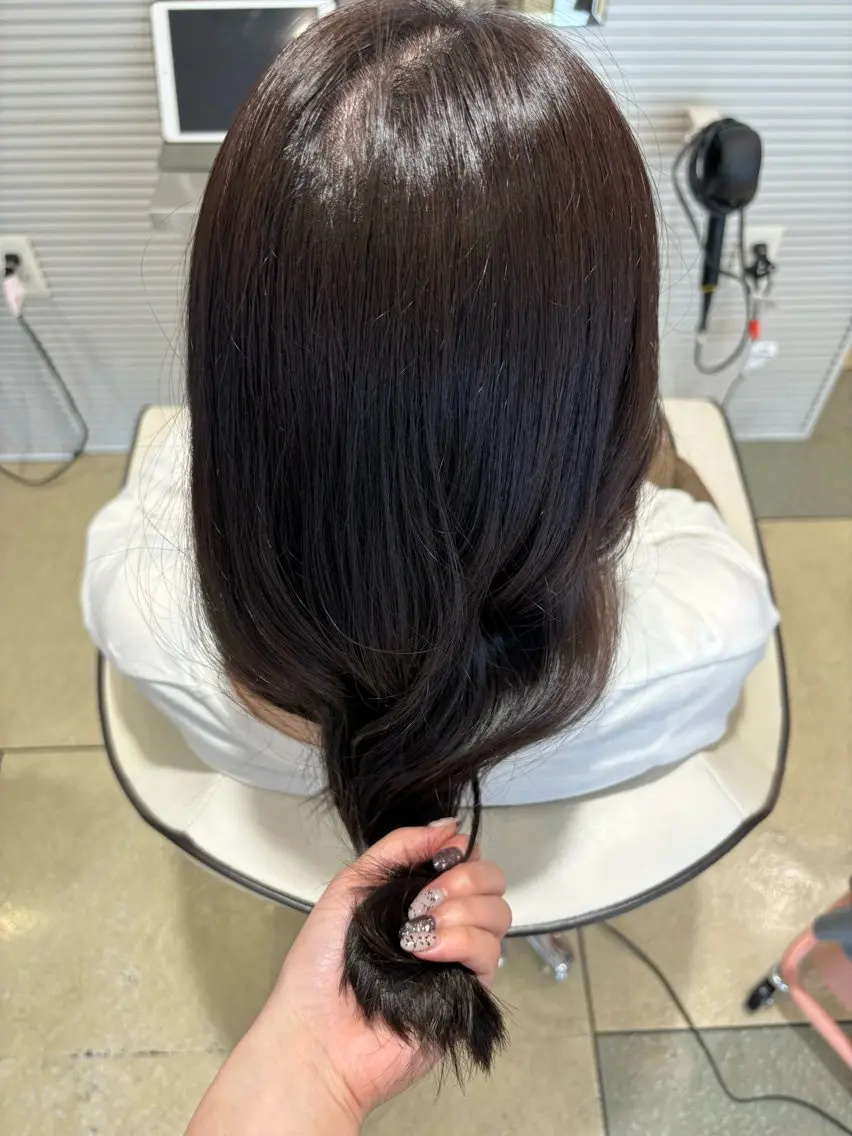 ロング カラー ブラウンカラー 髪質改善 ロング トリートメント 透明感カラー/ レイヤー/ユウユのヘアスタイル