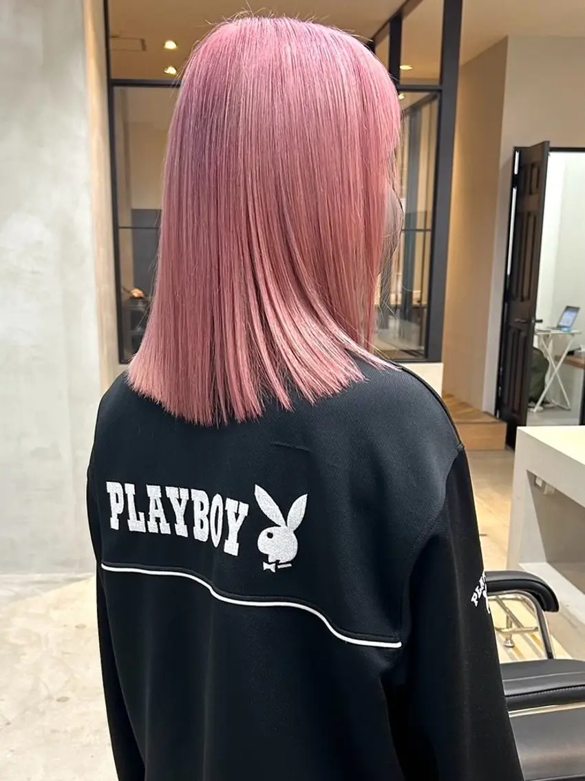 セミロング カラー ベージュカラー ブリーチ ピンクカラー ピンクベージュ トリートメント 成城美容室 YOSHIMURAのヘアスタイル