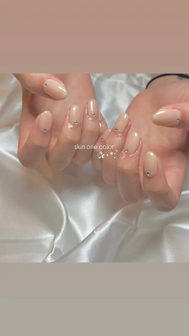 ネイル シンプルネイル REPLENDA/ azusa(石井梓)のネイルデザイン