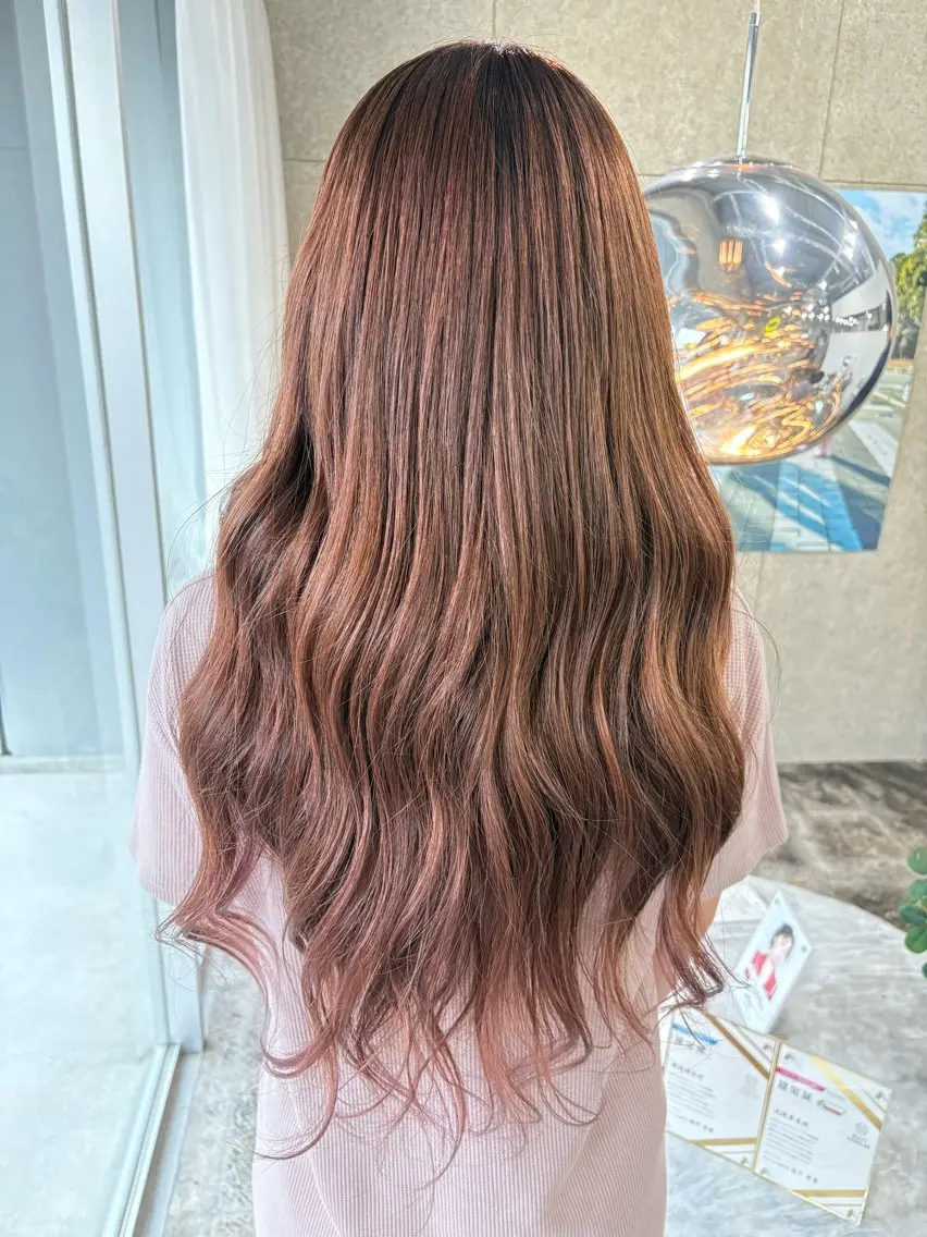 カラー ブリーチ ラベンダーカラー ラベンダーピンク ピンクカラー KUBO HADUKIのヘアスタイル