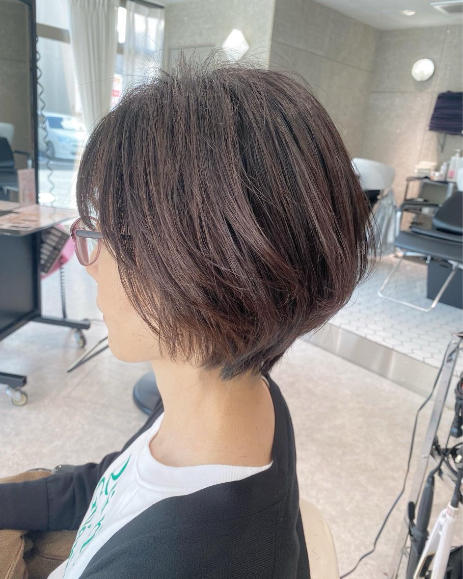 ショート ショートヘア SALOWIN◽ Ichika のヘアスタイル