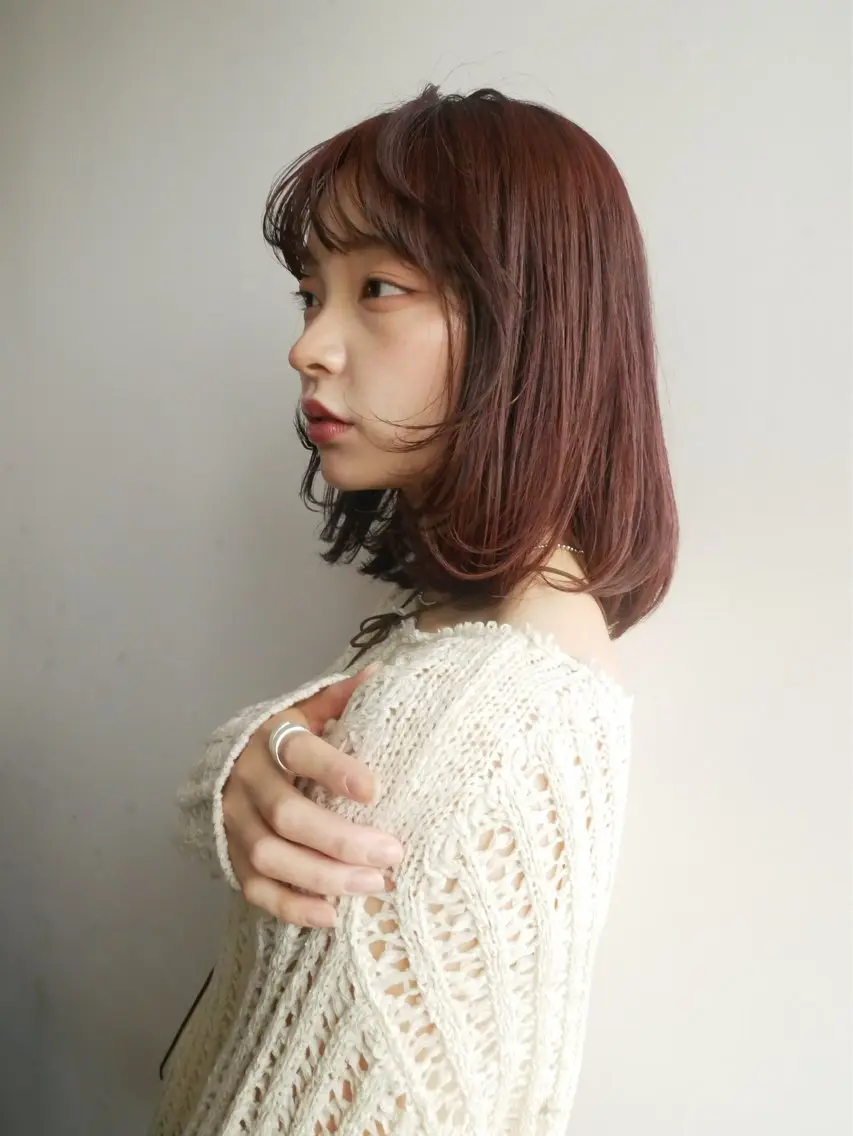 ミディアム カラー 似合わせカット カット ヘアカラー トリートメント 森田遥奈/透明感カラ ー/酸性ストレートのヘアスタイル