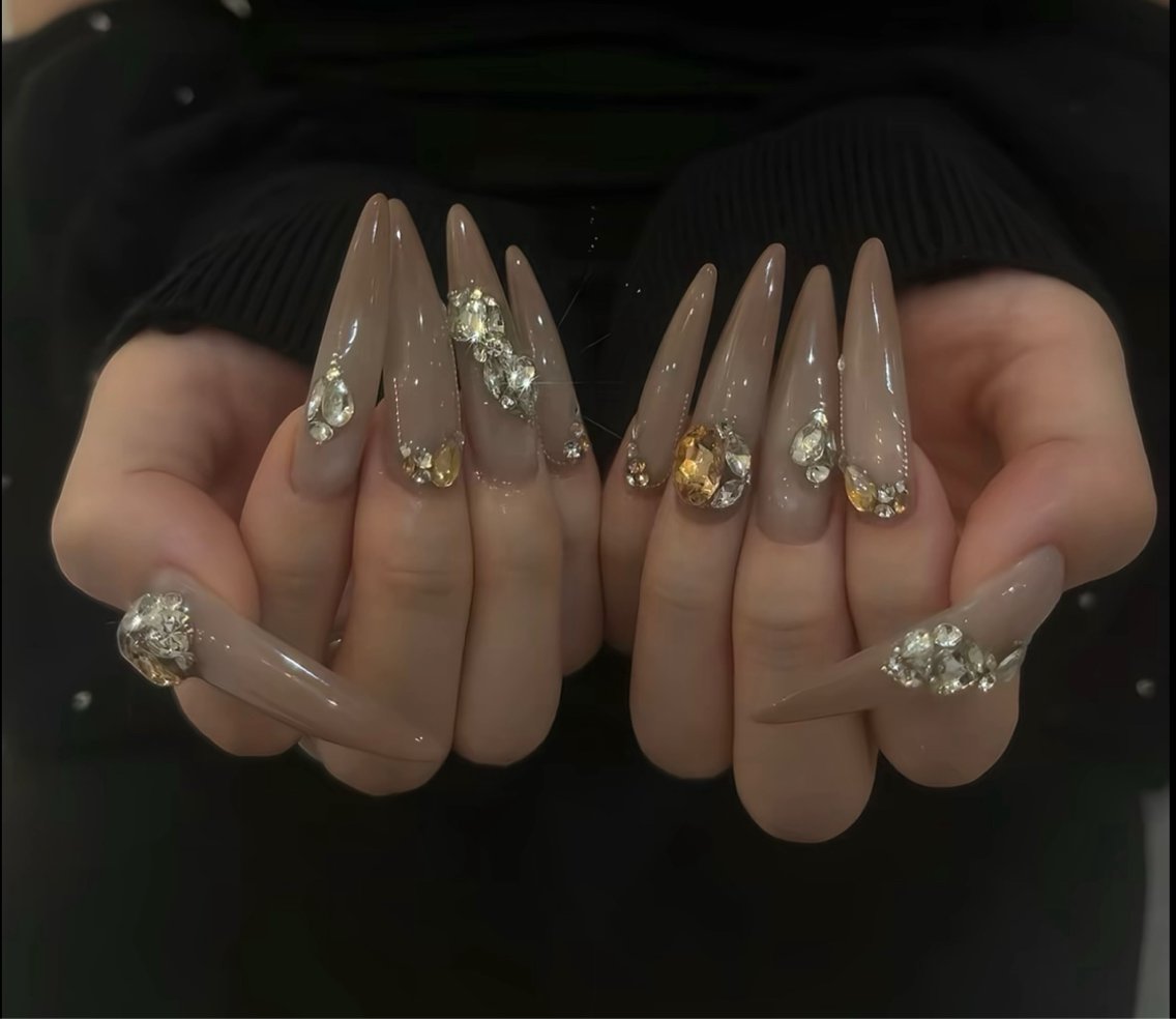 ネイル ハンドネイル NiJi Nailsのネイルデザイン