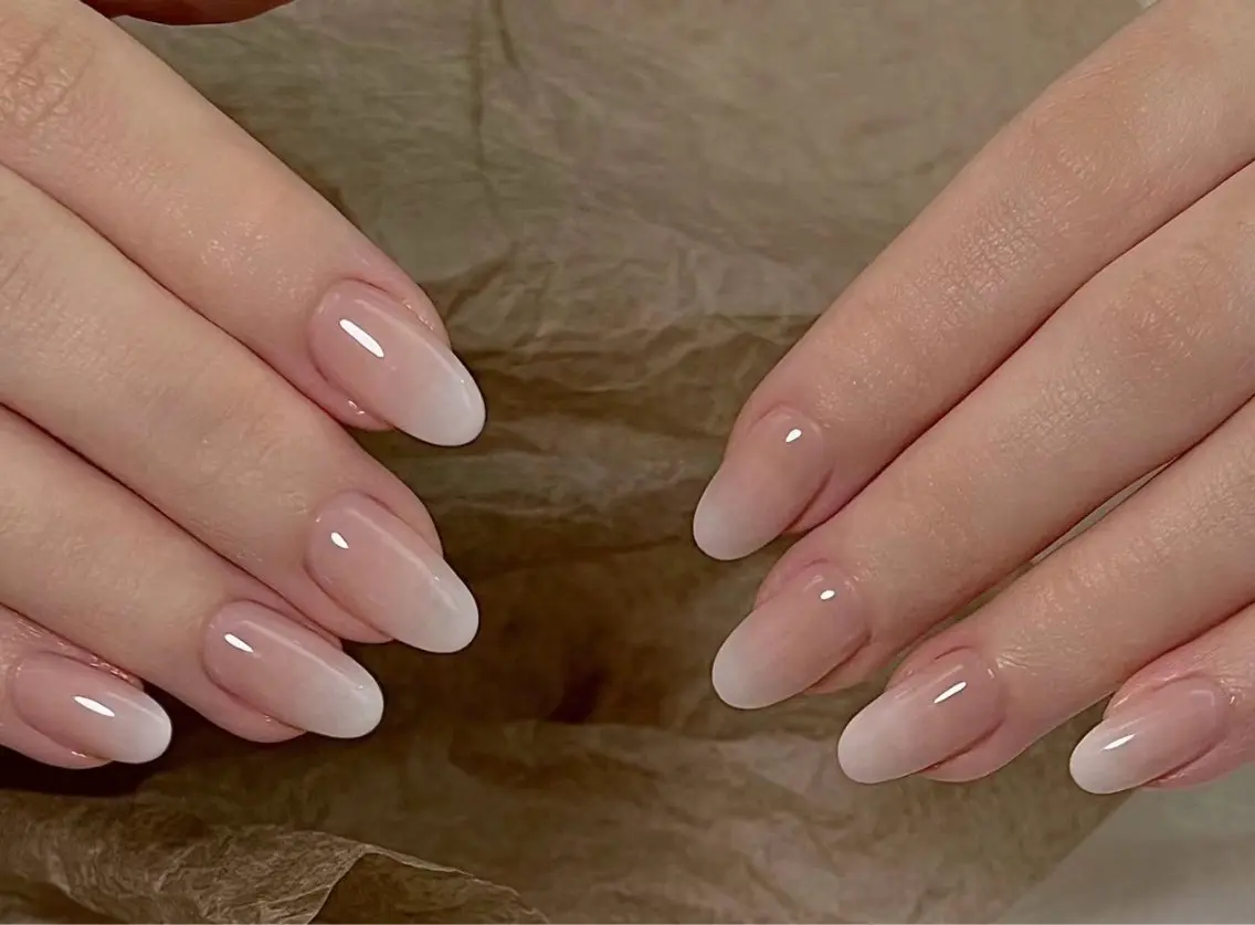 【初回ジェルOFF無料】ハンド・自爪💅カラーグラデーション¥5580or ベビーブーマー¥6580★カラー豊富が自慢!の写真