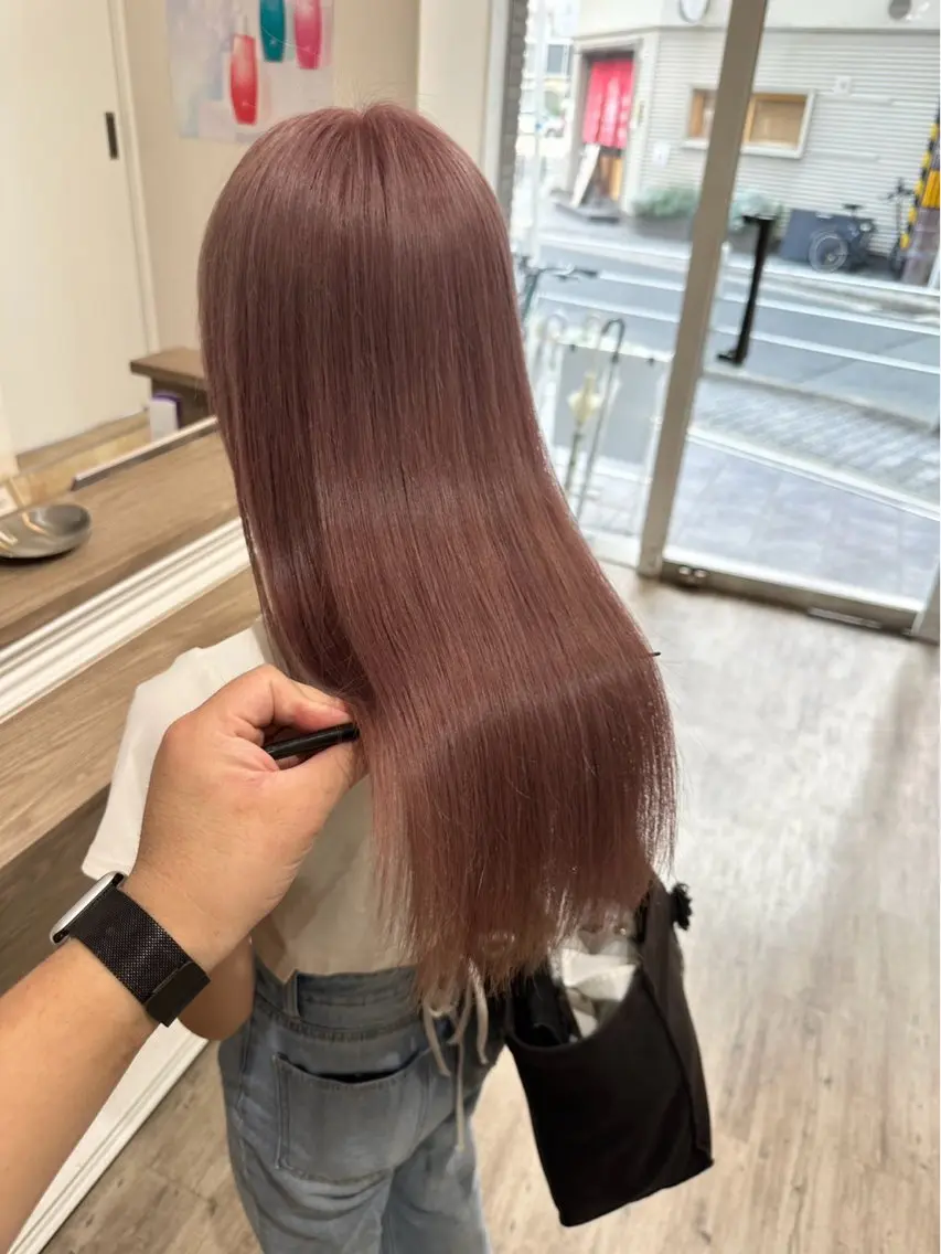 セミロング カラー ブリーチ ヘアカラー 西浦慎二 /艶カラー/髪質改善のヘアスタイル