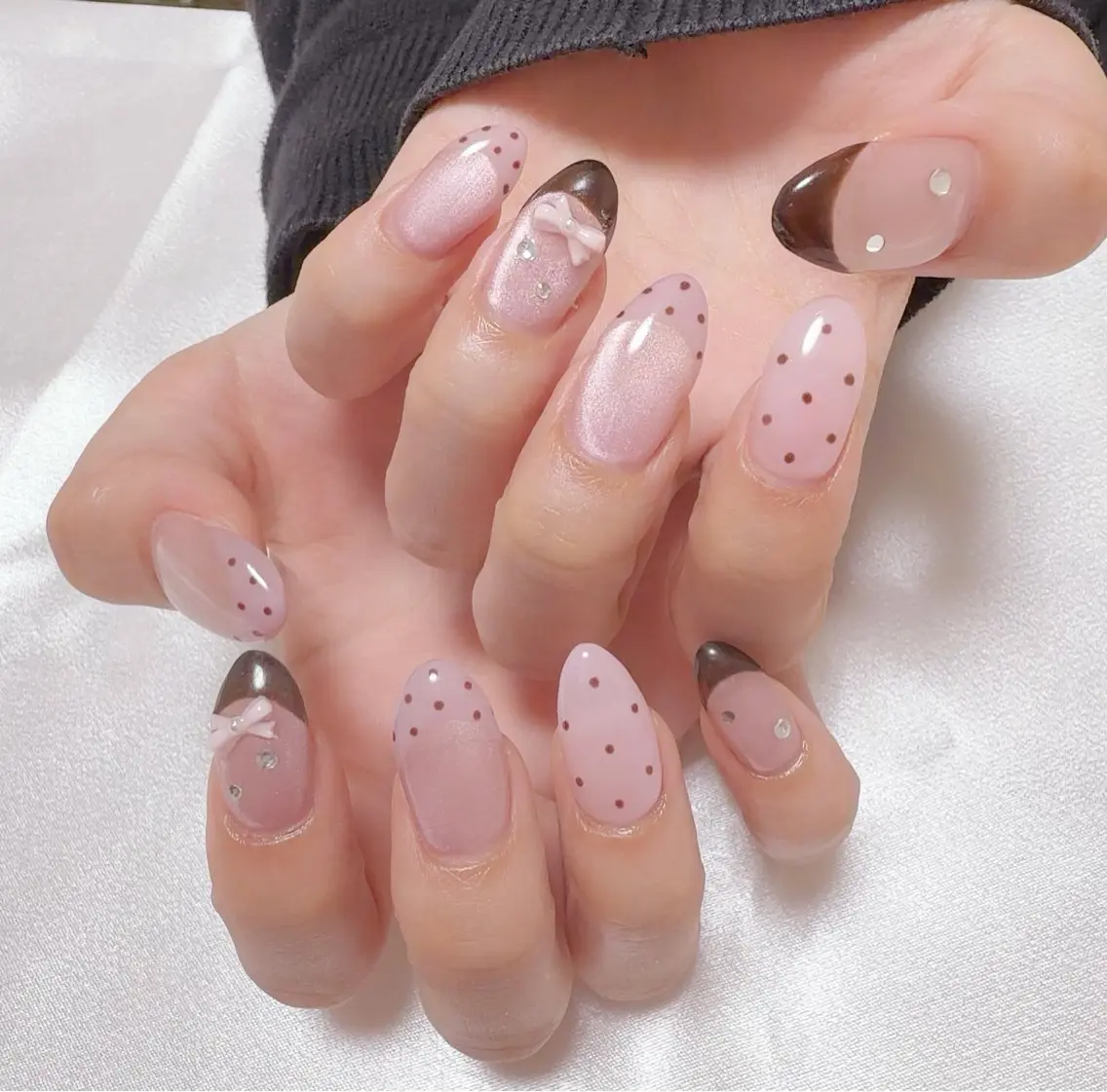 ネイル ブラウン ドット ピンク nail lumièreのネイルデザイン