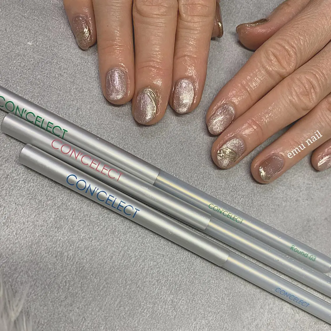 ネイル マグネットネイル ピンク emu nailのネイルデザイン
