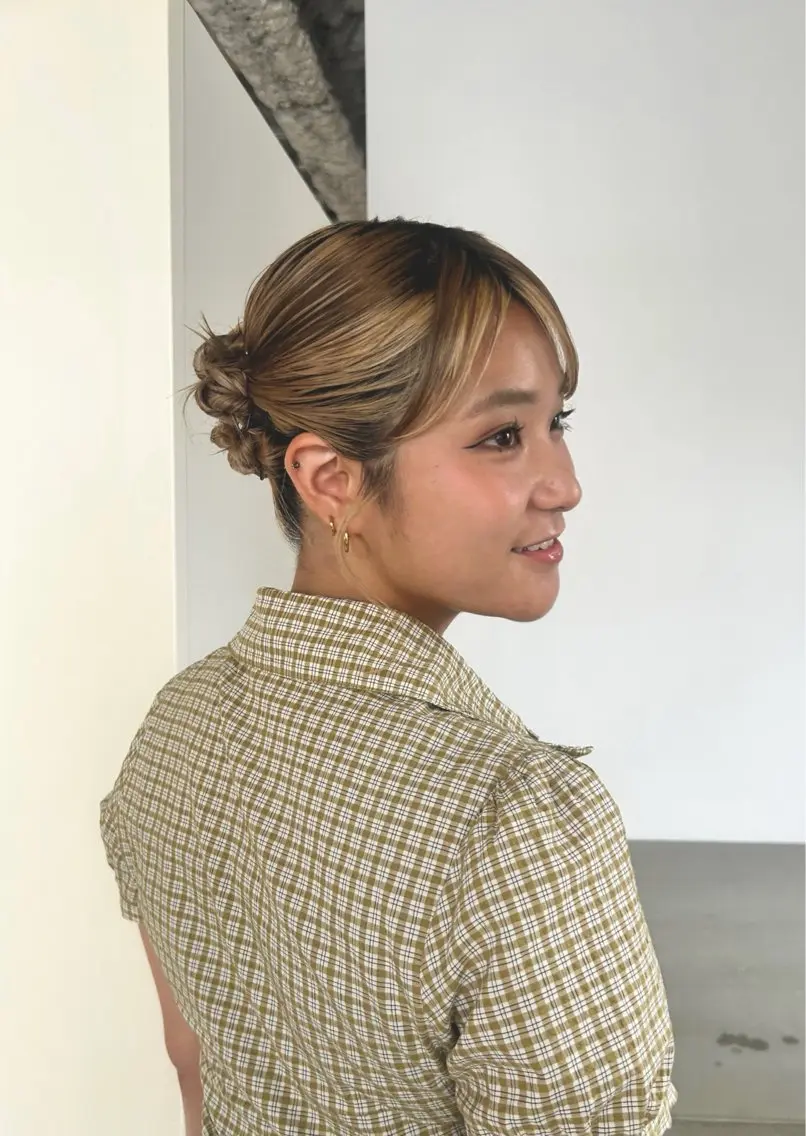 ミディアム ヘアアレンジ chico .のヘアスタイル