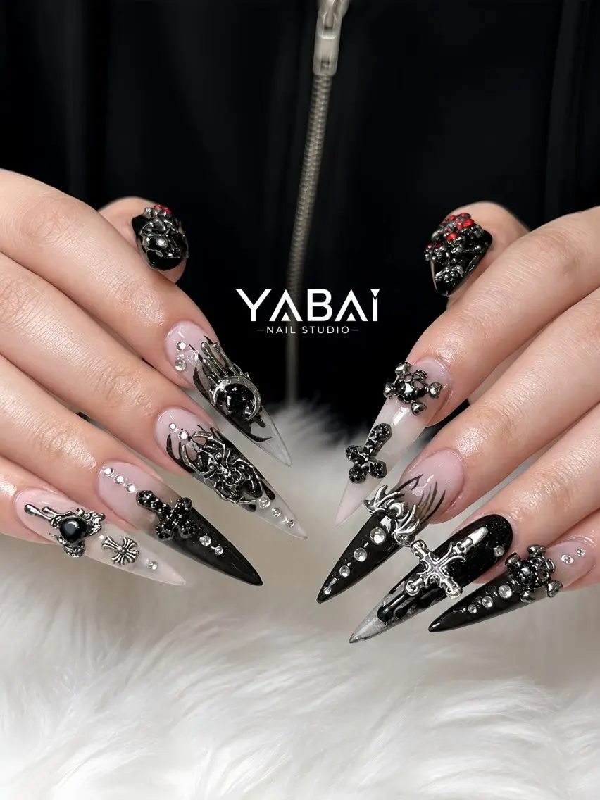 ネイル クリアネイル 長さ出し 韓国ネイル ロングネイル 持ち込み ハンドネイル YABAI NailStudioのネイルデザイン