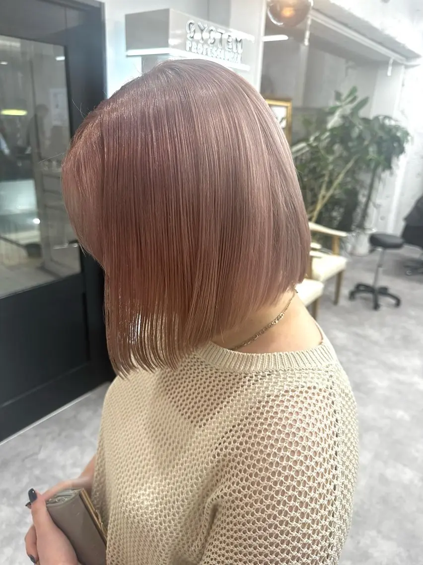 ショート カラー ハイトーン/ダブル カラー/akihoのヘアスタイル