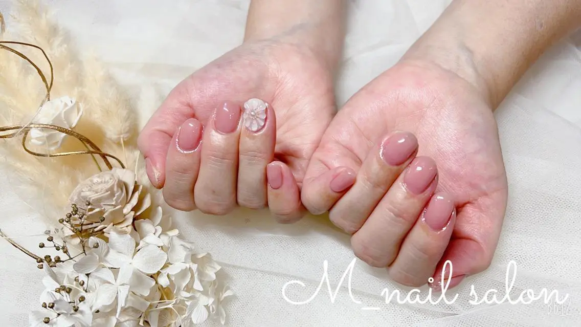 ネイル アートネイル シンプルネイル M_ nail salonのネイルデザイン