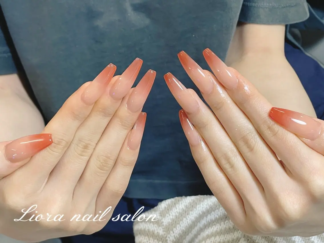 ネイル チークネイル フットネイル フレンチネイル ジェルネイル ガーリー ハンドネイル Liora nailのネイルデザイン