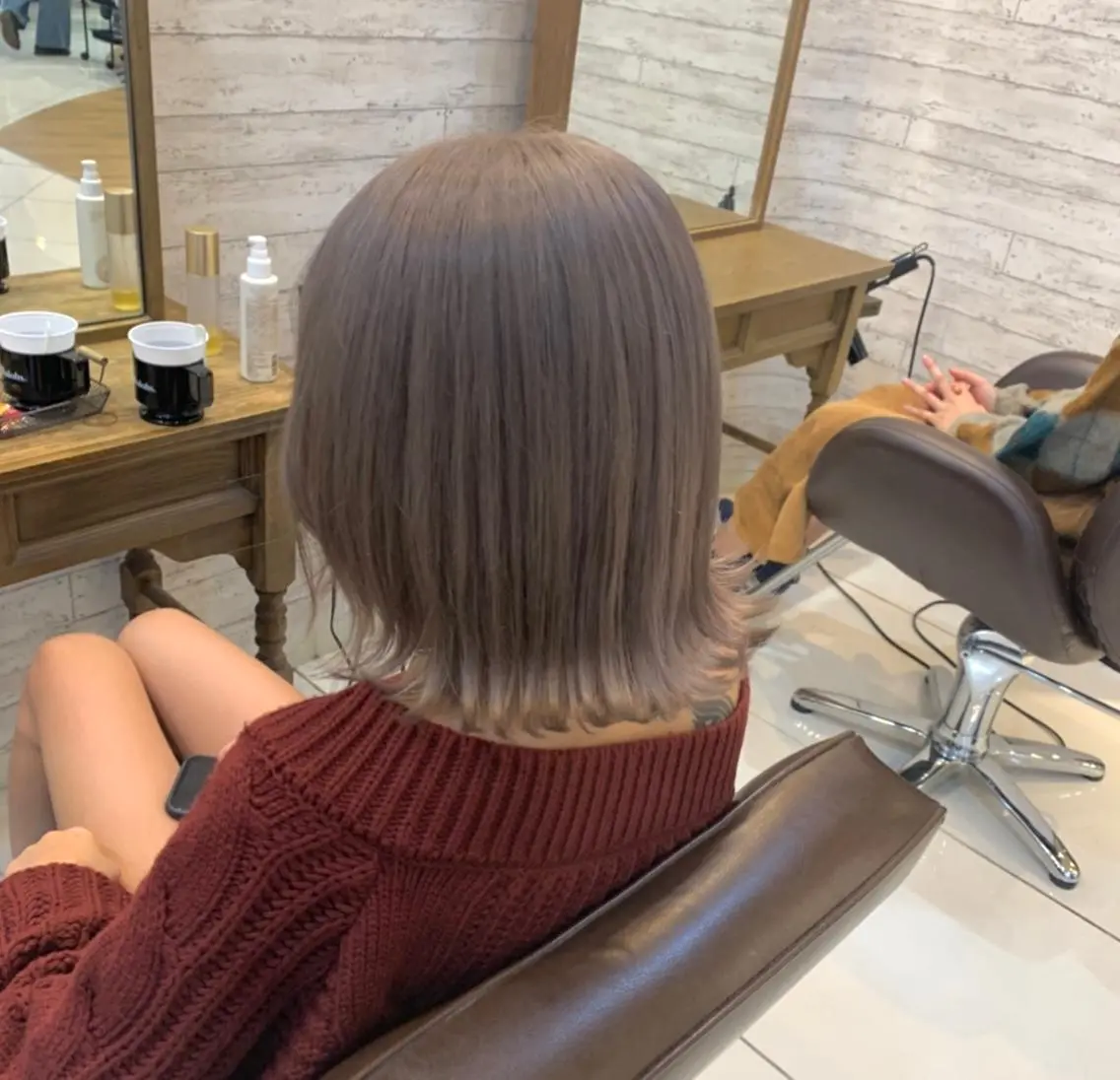 ミディアム カラー ブリーチ 天野 利咲のヘアスタイル