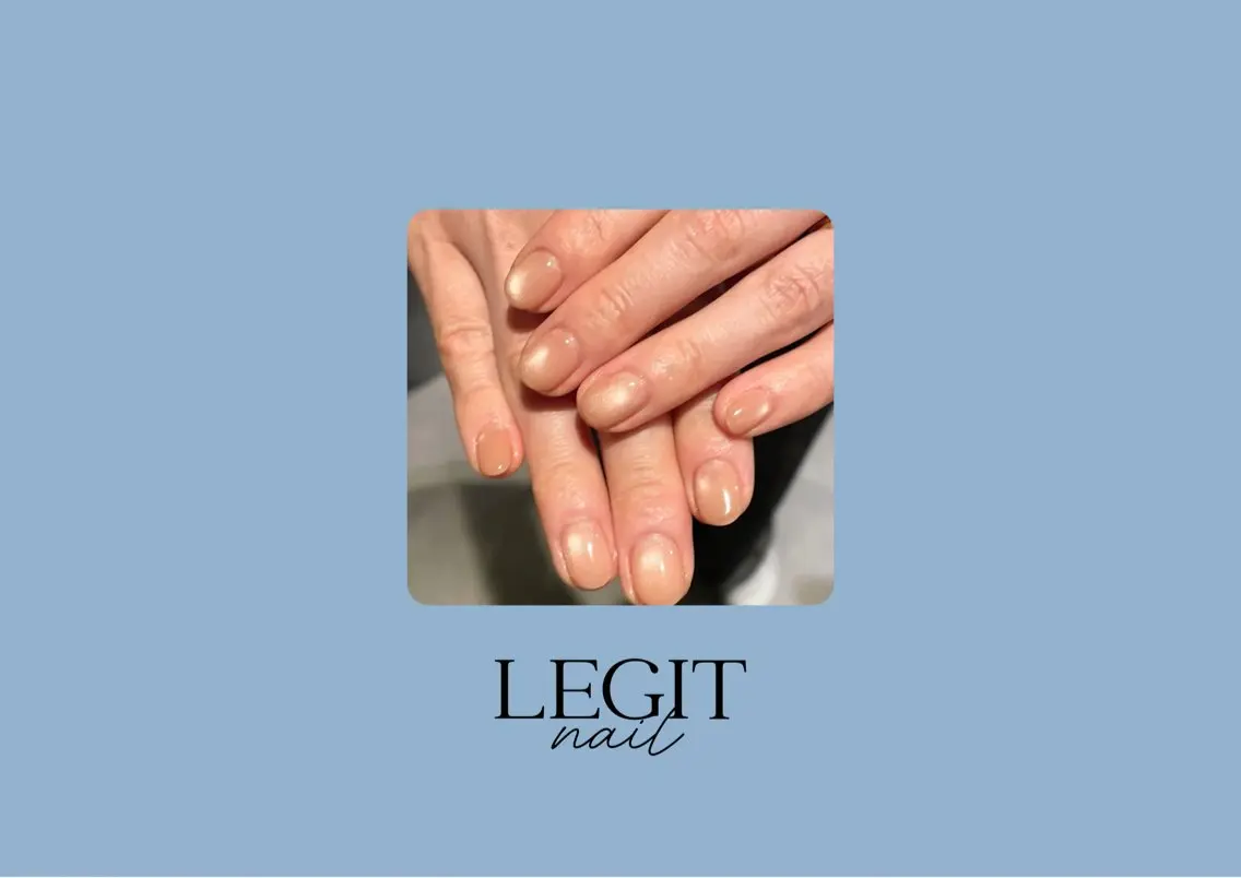 ネイル マグネットネイル ハンドネイル LEGIT nail AKARIのネイルデザイン