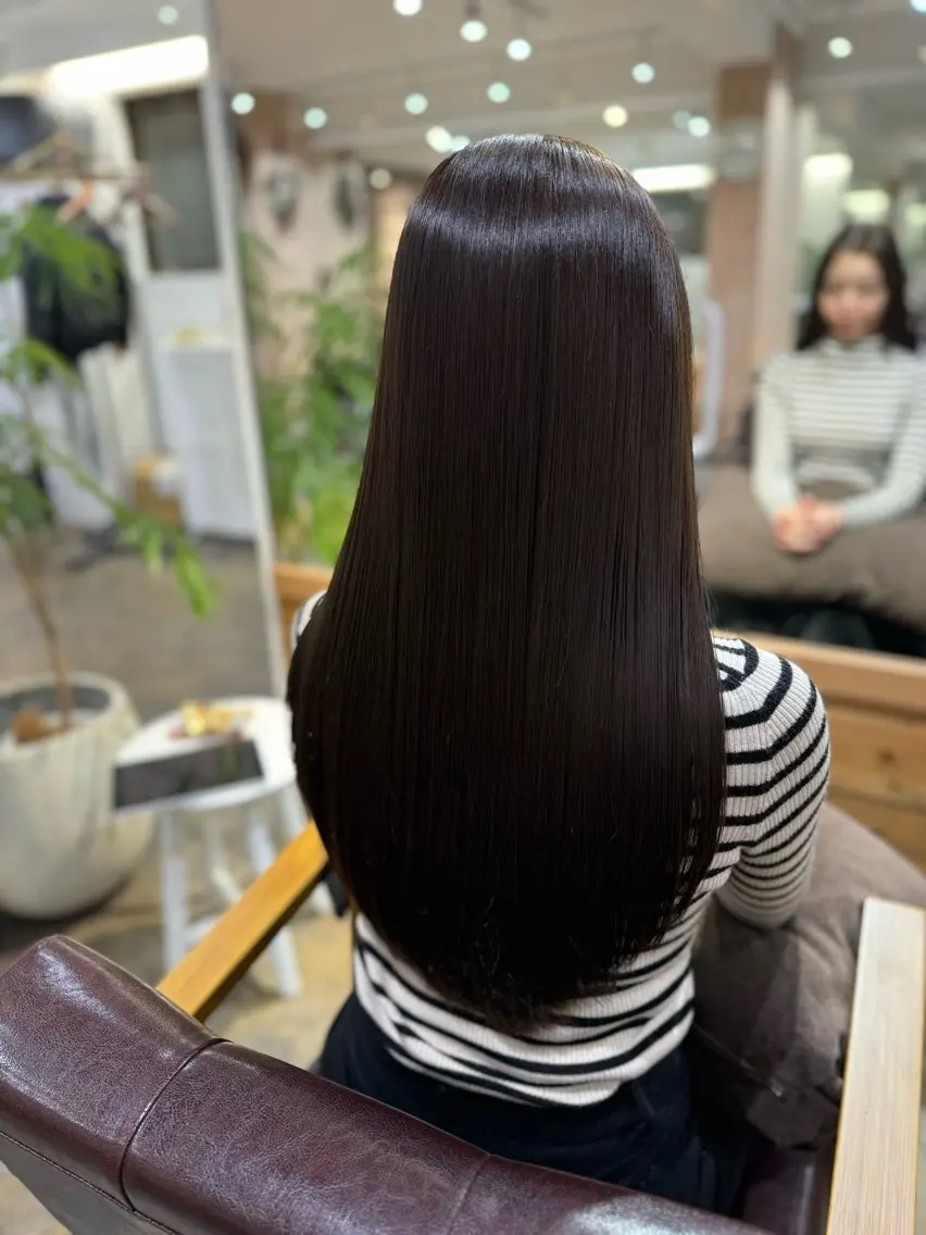 ロング カット ヘアカラー トリートメント 髪質改善✨艶髪✨ レイヤーカット 田畑のヘアスタイル