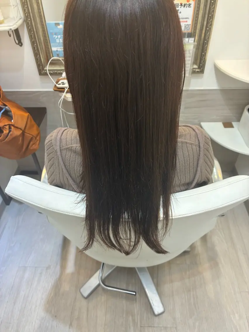 セミロング カラー ヘアカラー トリートメント ✨透明感カラー✨ ☘️くすみカラー☘️のヘアスタイル