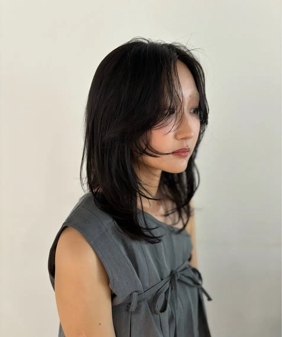 ミディアム 🎀抜け感ナチュラル 🎵asuna🪽のヘアスタイル