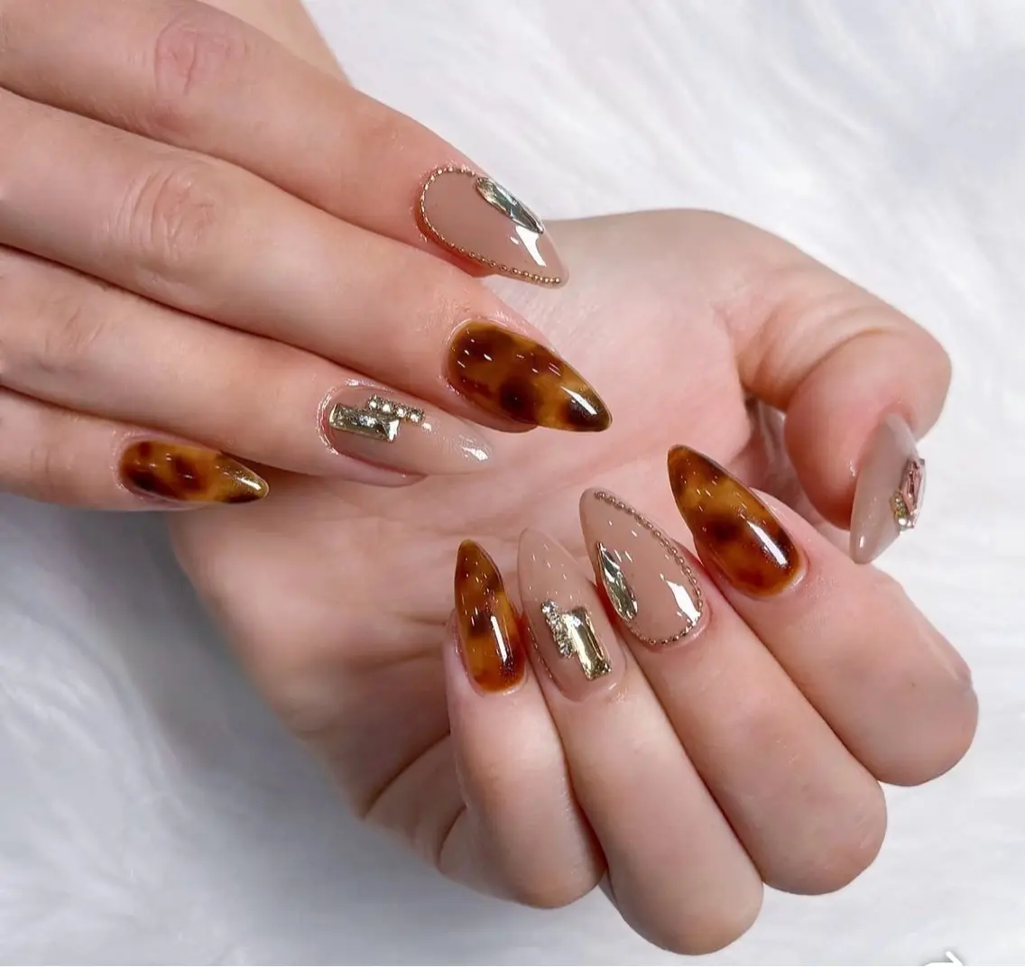 ネイル NailSalon✨ Écrinエクランのネイルデザイン