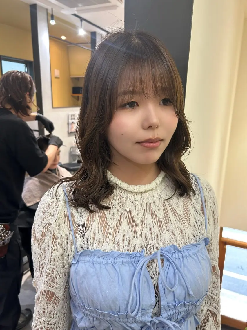 セミロング パーマ セミロングパーマ デジタルパーマ カット パーマ hubhair レイヤー/透明感のヘアスタイル