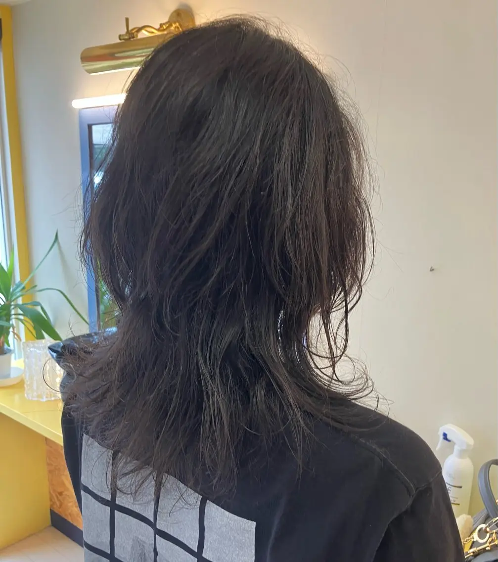 セミロング 横田 尚登のヘアスタイル
