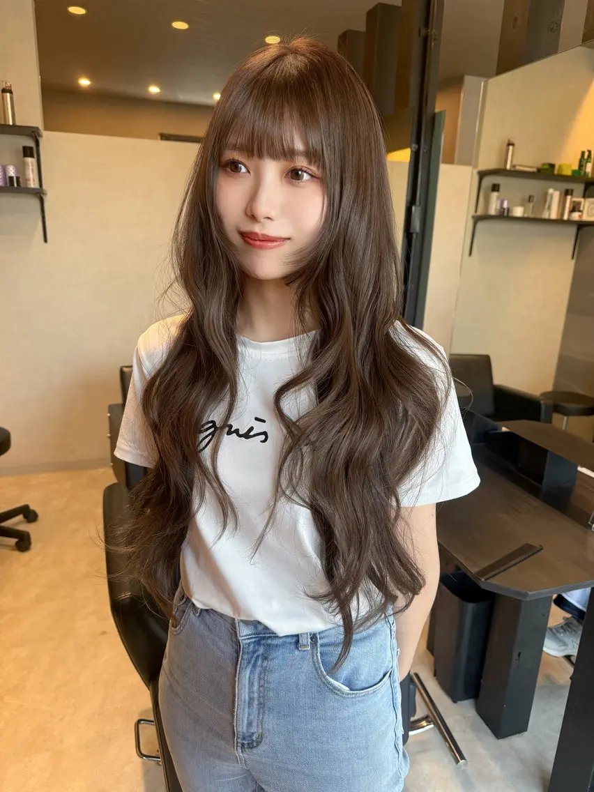 ロング カラー ベージュカラー オリーブベージュ カット ヘアカラー 透明カラー/レイヤー misaki °＊のヘアスタイル