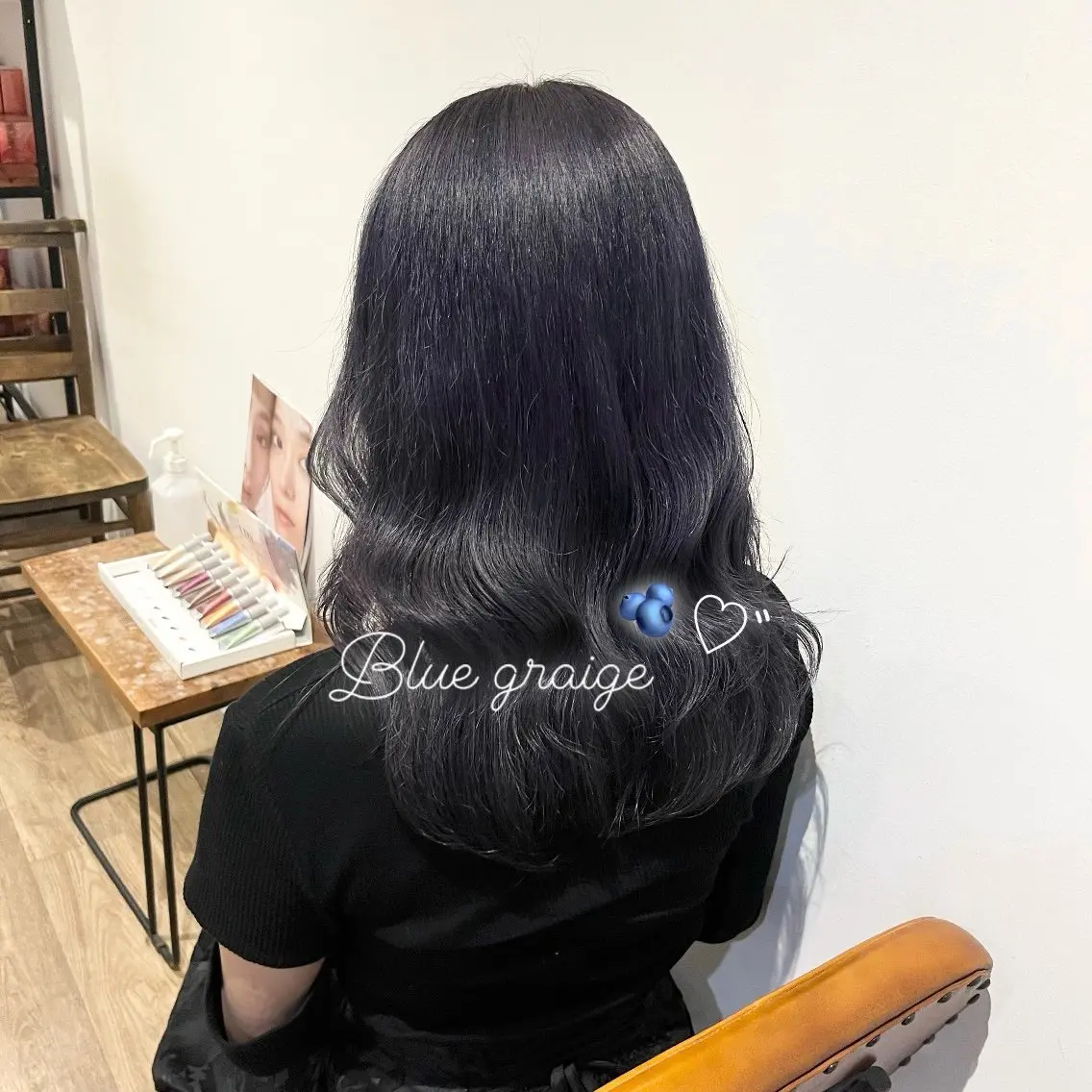 セミロング カラー ブリーチ 𝑴𝒊𝒌𝒖💝 透明感モテカラーのヘアスタイル