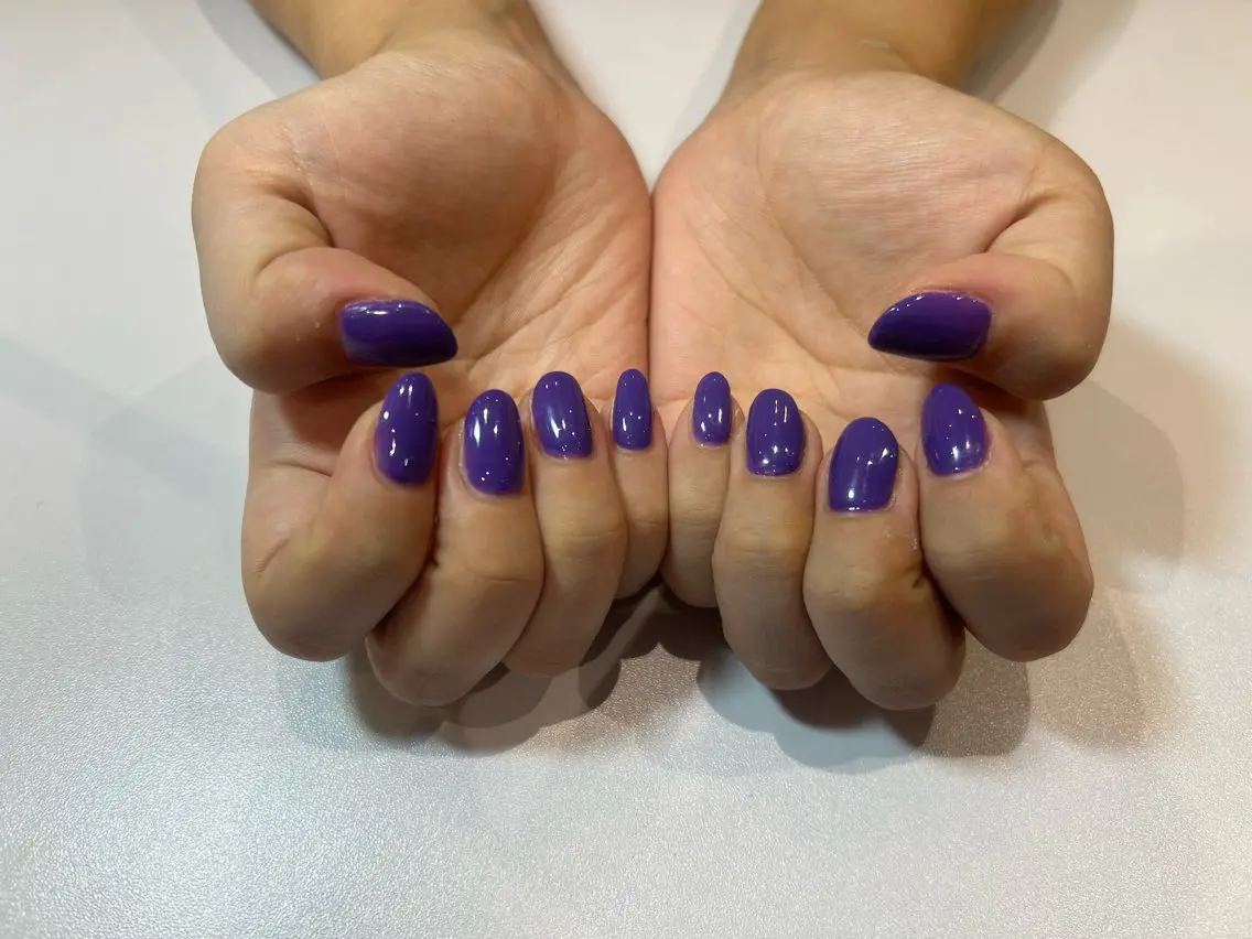 ネイル ワンカラーネイル 阿部 まきほのヘアスタイル