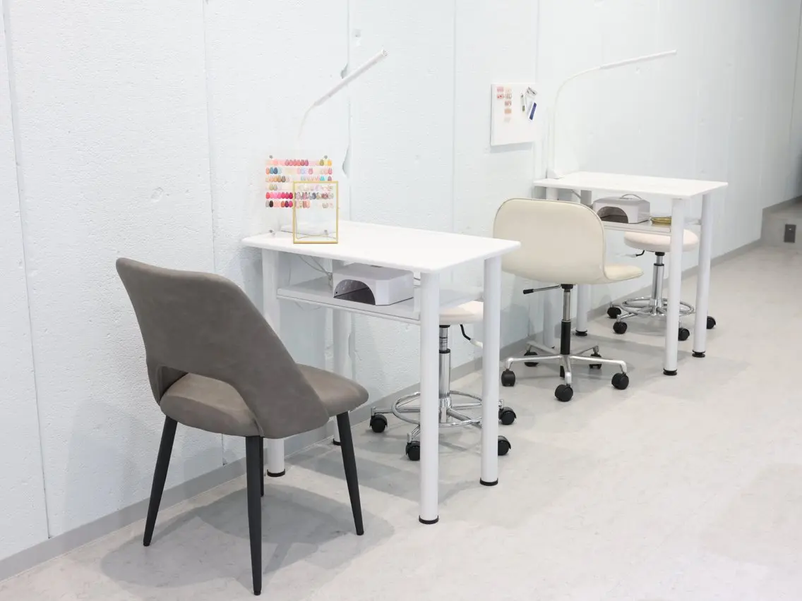 NORA nail UMEDA MAIのネイルデザイン
