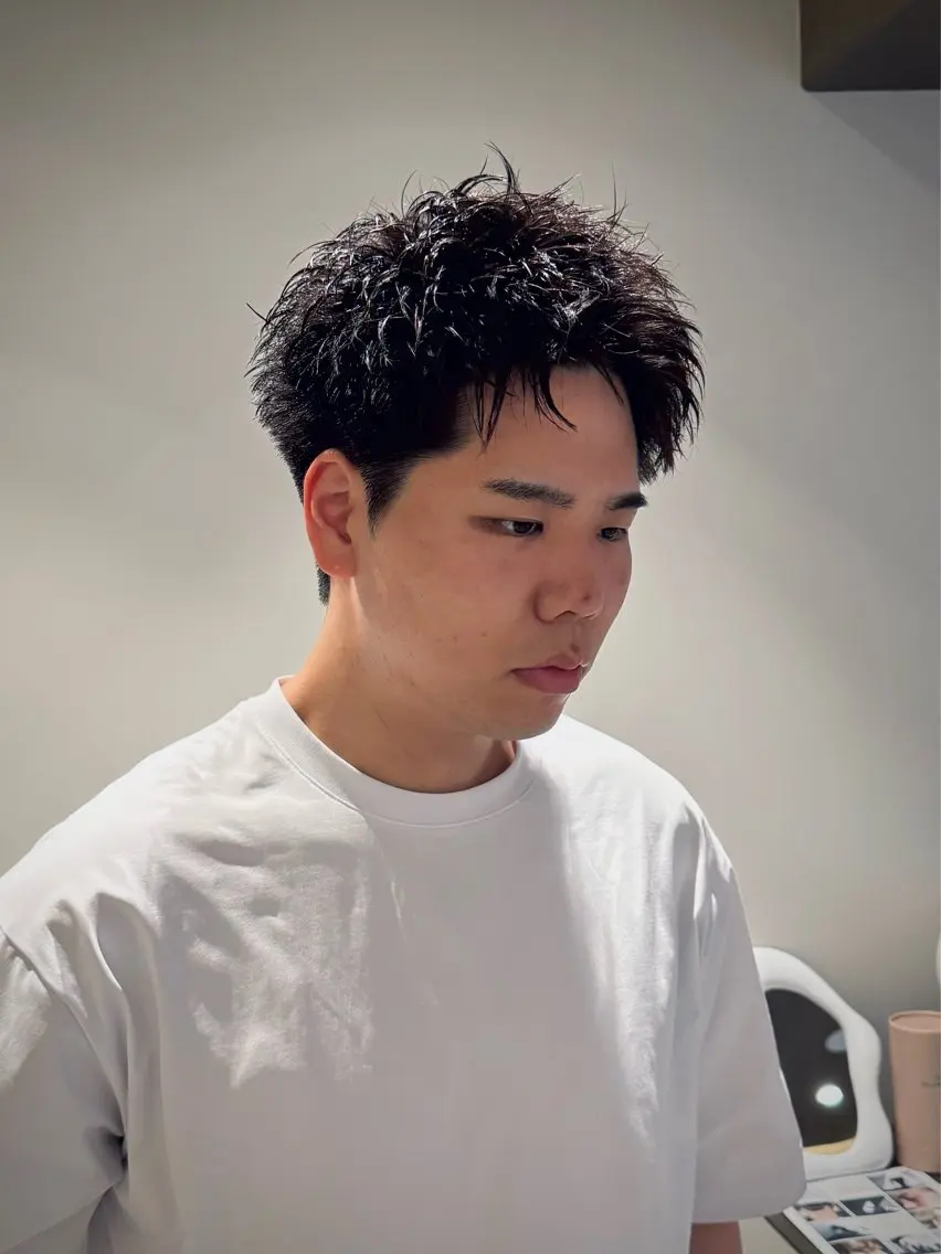 ショート パーマ メンズ メンズパーマ カット パーマ メンズショート 丸山 航輝のヘアスタイル