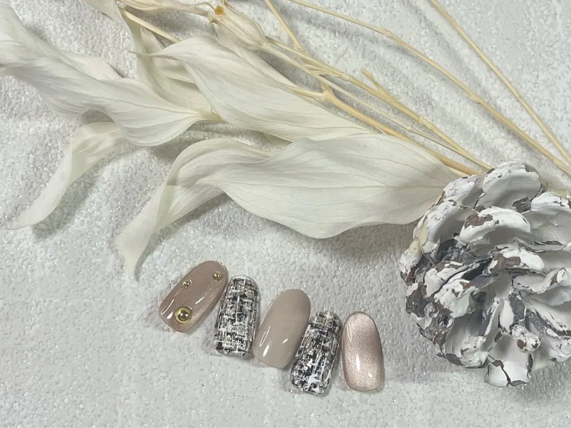 ネイル オーロラネイル フットネイル フレンチネイル ジェルネイル マグネットネイル ハンドネイル kiki nail &brow二子玉川のネイルデザイン