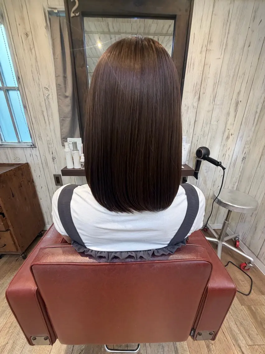 カラー 髙島 理美のヘアスタイル